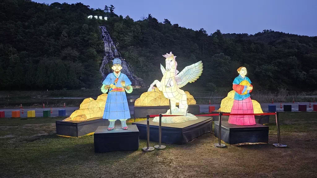 초평호 출렁다리